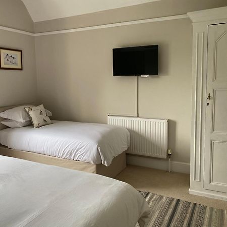 Burleigh House B And B Bed & Breakfast Tenbury Exterior photo